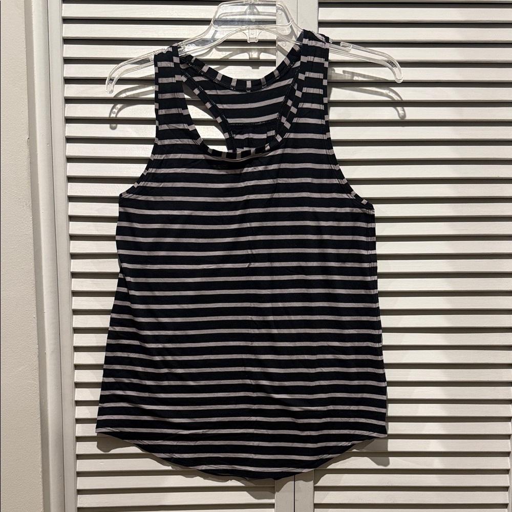 Lululemon Black and Gray Women's Tank Top